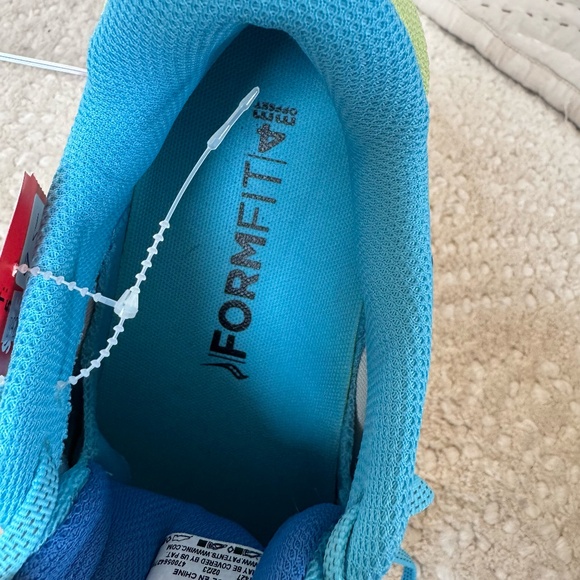 Saucony Peregrine 11 Trail Running Shoes – Women’s 9.5 –Royal, Limelight - Picture 7 of 17